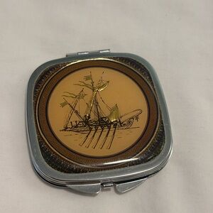 Vintage Ship Design Compact Mirror